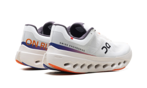 on-cloudsurfer 3WE30050256