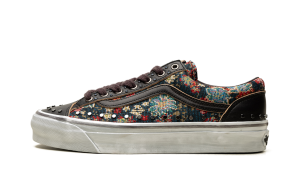 Vans OTW Old Skool 36 Vibram “Floral Rivets Black” (VN000D2GBLA)