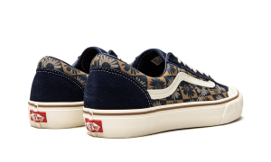 vans-style VN0A3ZCJA5A
