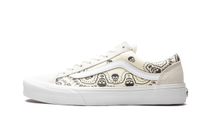 Vans Bandana Style 36 White (VN0A54F642S)