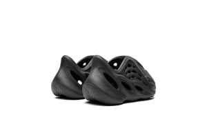 yeezy-sneaker HP5346