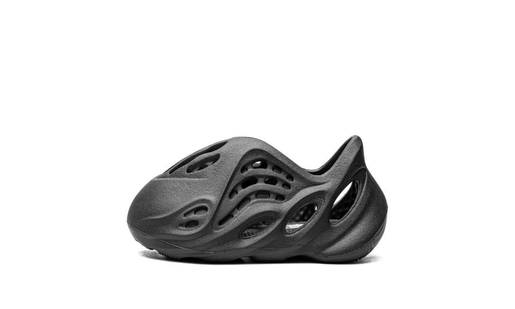 yeezy-foam-runner HP5346