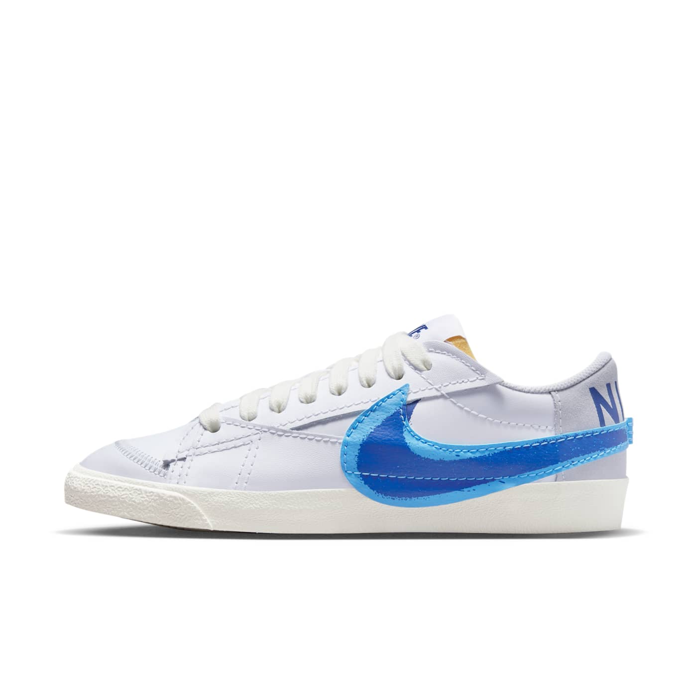 Nike Blazer Low FN3413-100