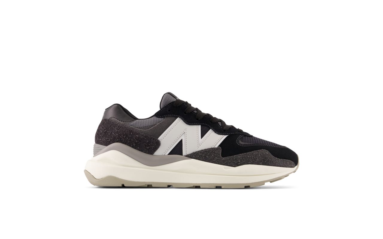 New Balance 57/40 Black Magnet Sea Salt (M5740PSH)