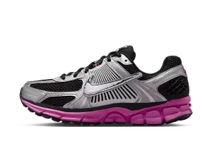 Nike Zoom Vomero 5 – “Off Noir / Fire Pink / Photon Dust / Metallic Silver” (IV4686-045)