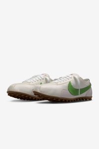 nike-sneaker II0407-102