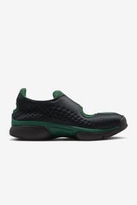 nike-rift IQ8006-002