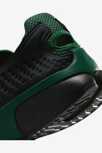 nike-rift IQ8006-002