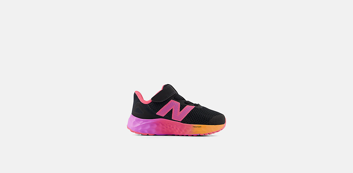 New Balance Arishi HL Black Passion Fruit Dragon Berry (IAARING4)