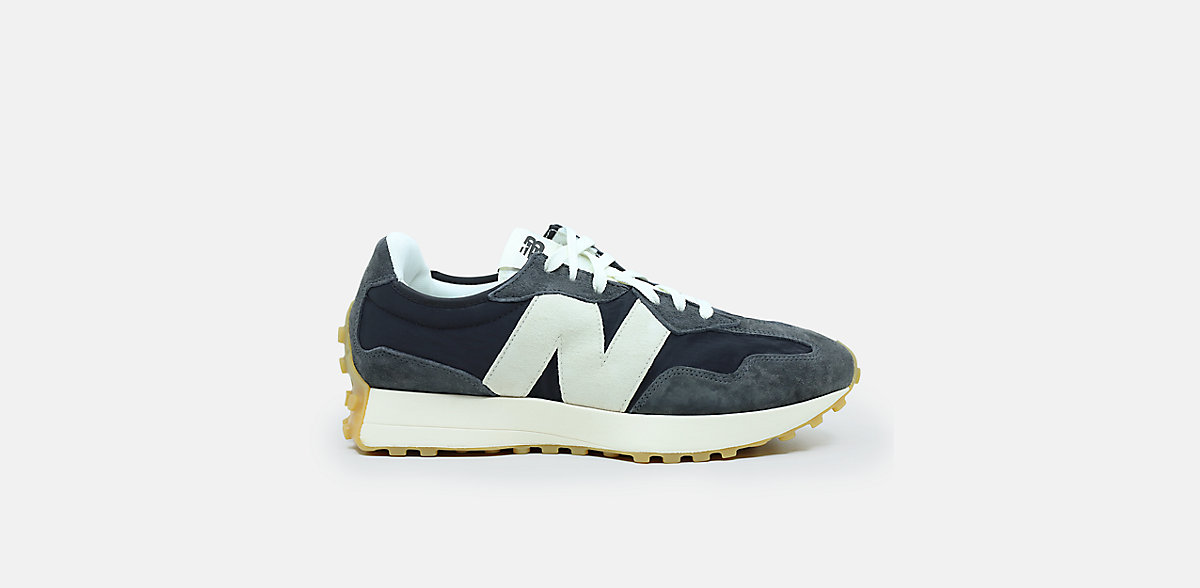 New Balance 327 MS327KB1