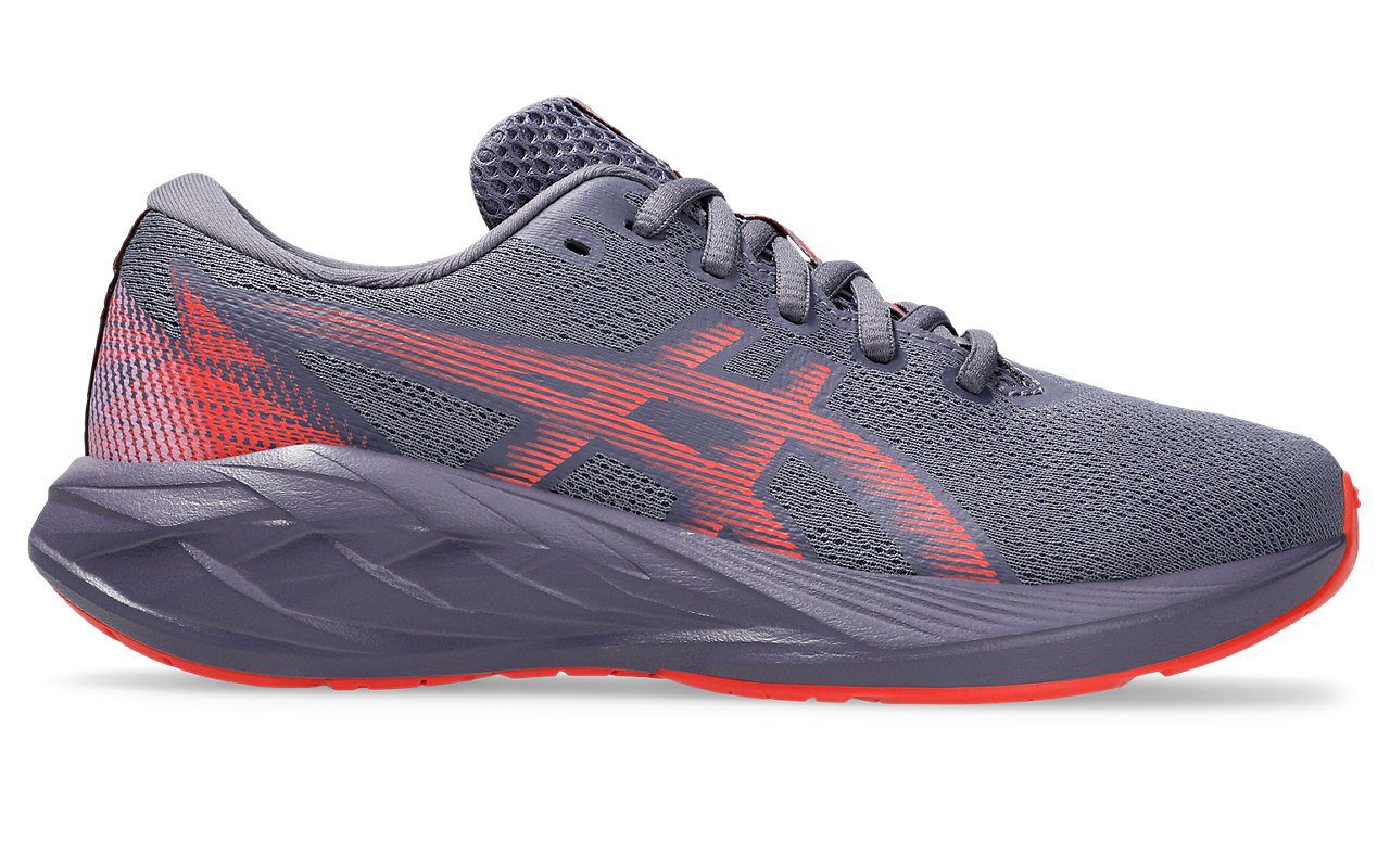 Asics Novablast™ 5 1014A367-500