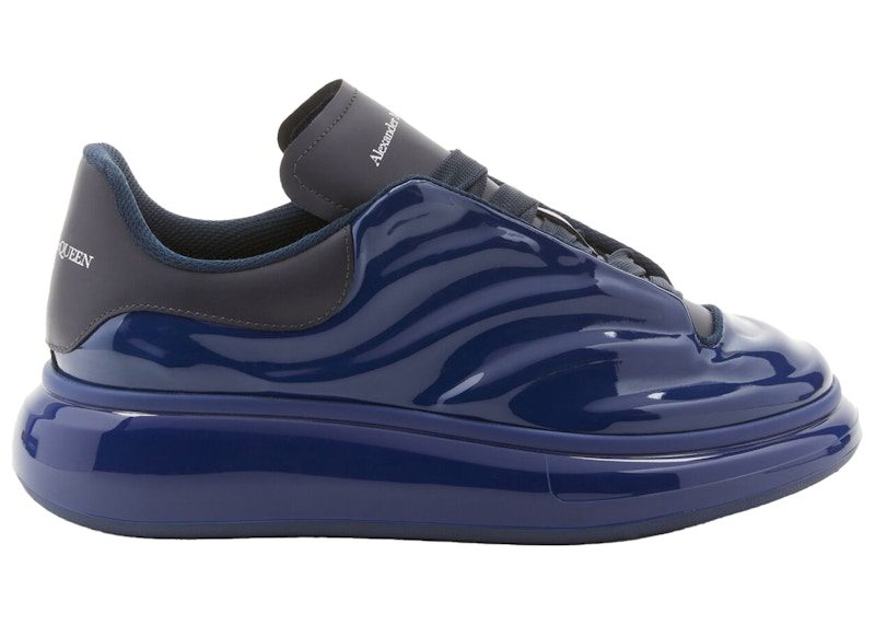 Alexander McQueen Oversized Sneaker 727405W4RY14203