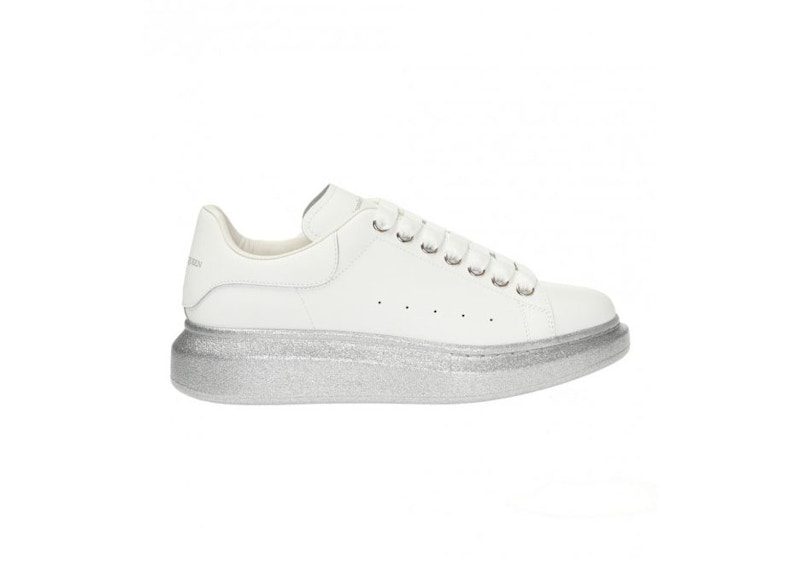 Alexander McQueen Oversized Sneaker 553770WHWKV9071