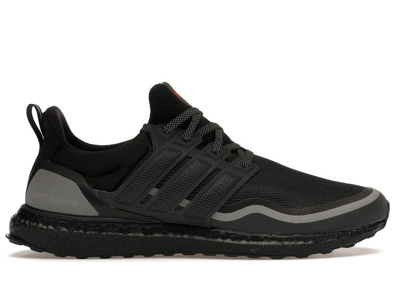 Adidas UltraBOOST EG8105