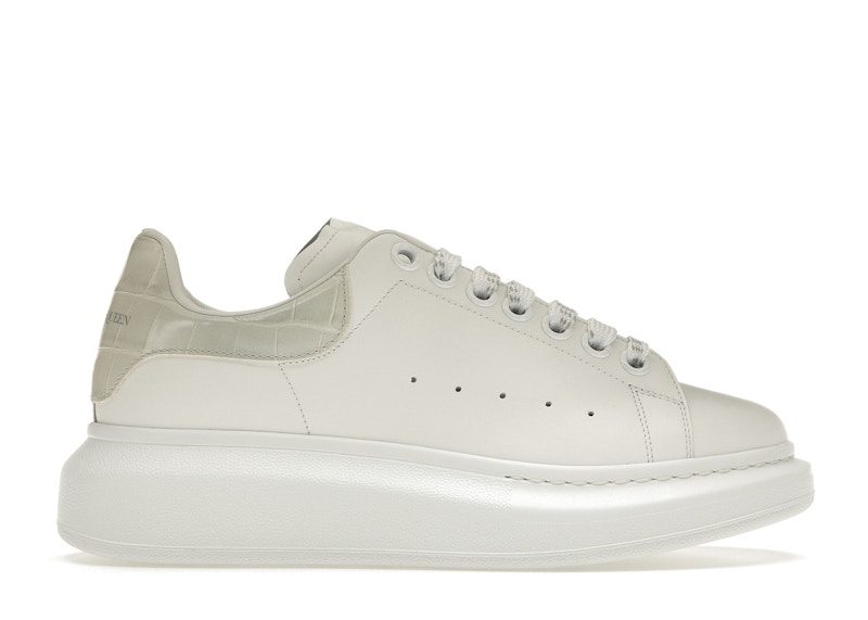 Alexander McQueen Oversized Sneaker 718233WICG68959