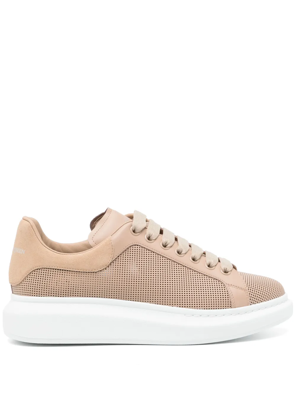 Alexander McQueen Oversized low-top sneakers – Beige (777810WIE9H)
