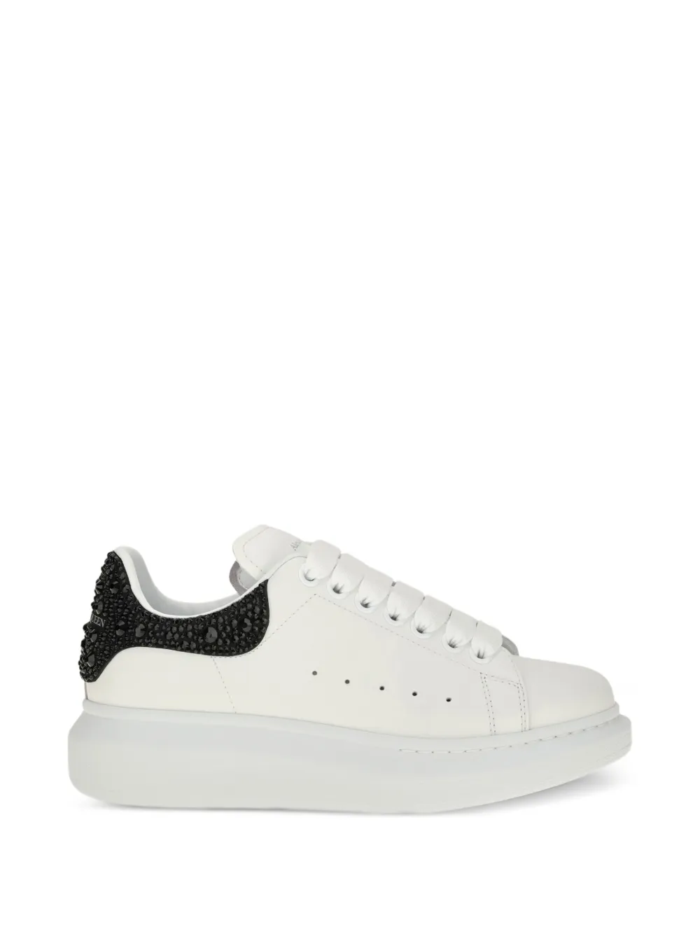 Alexander McQueen Oversized white and jet black sneakers – Wit (666407WIAK2)