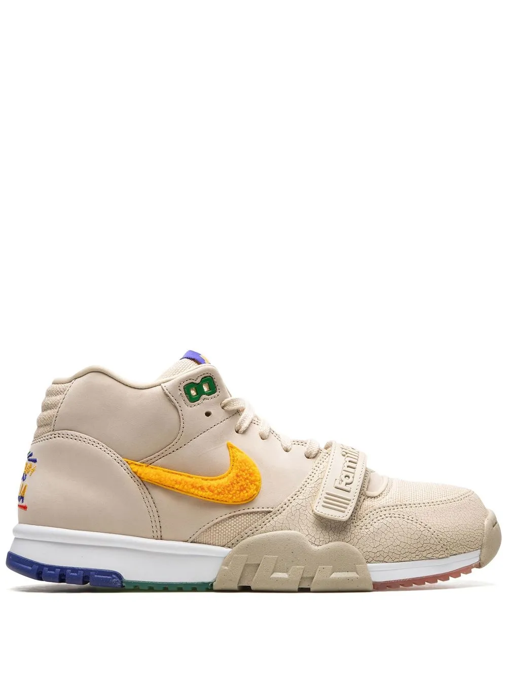 Nike Air Trainer 1 We Are Familia sneakers – Beige (DR9904)