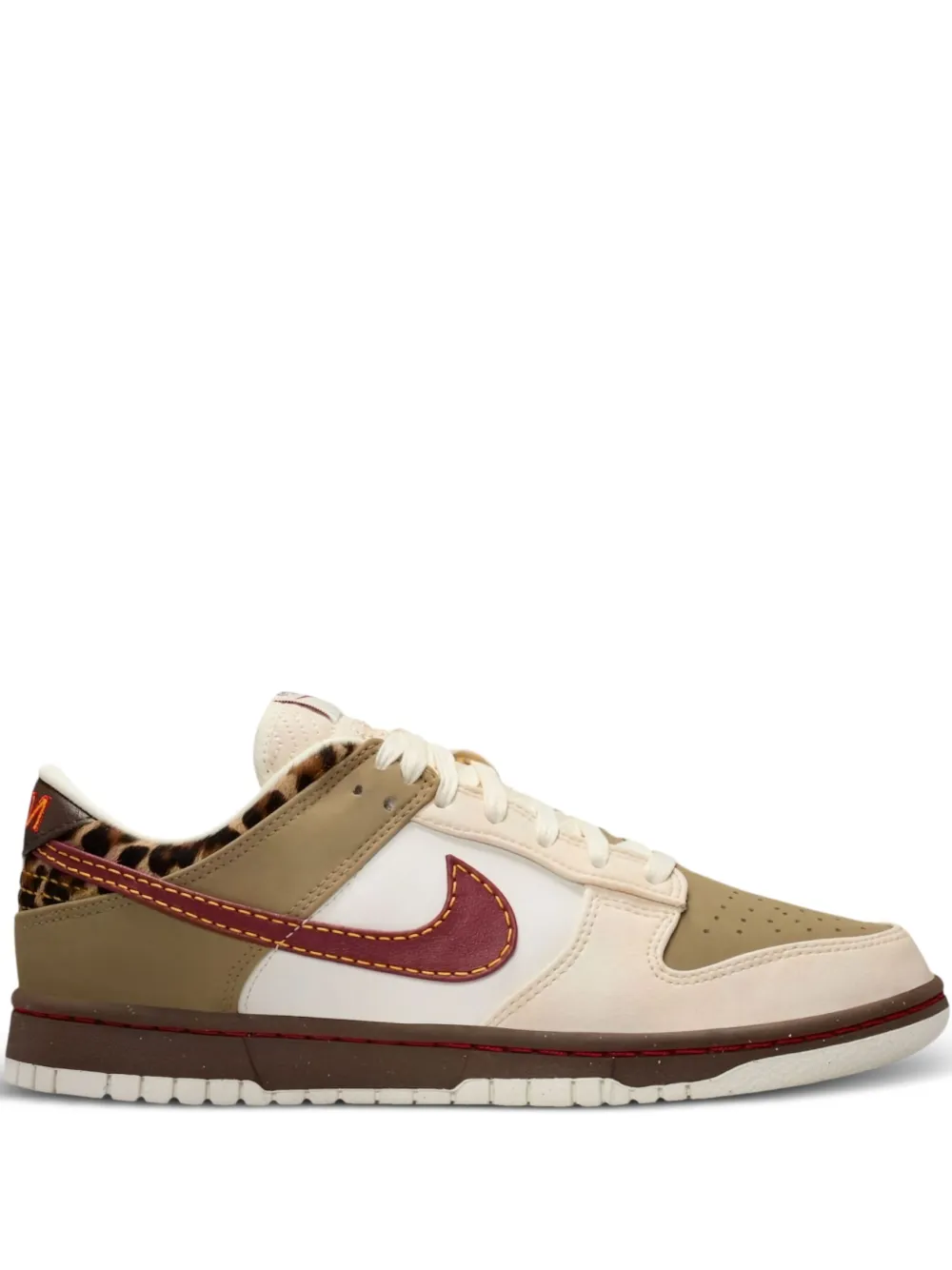Nike Dunk Low Sneakers mit Leopardenmuster – Nude (IM6687)