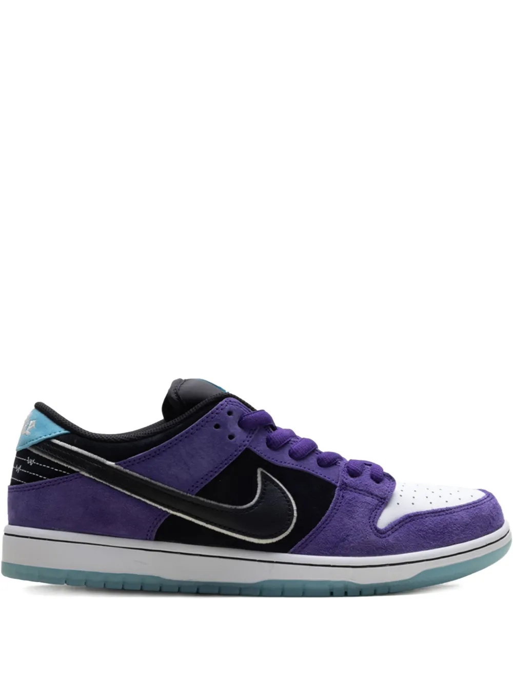 Nike SB Dunk Low Hayley Wilson – Court Purple/White/Black/Lagoon Pulse Sneakers – Violett (HJ0513)