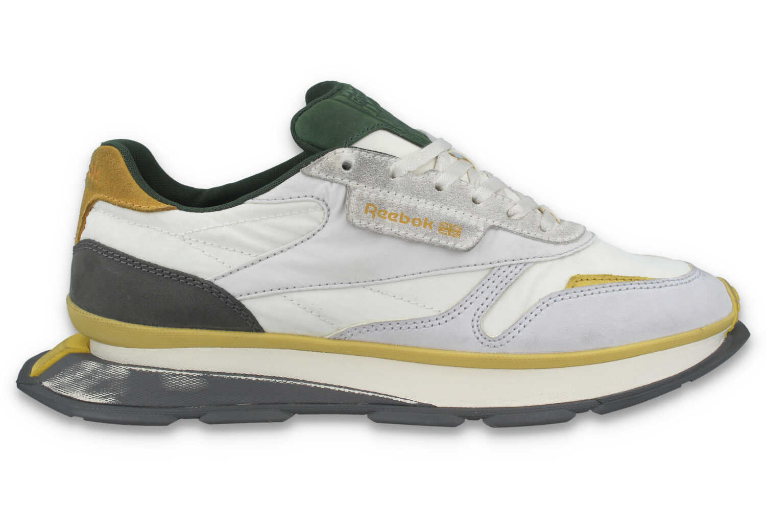 Reebok Classic Beige (RMIA04CC99FAB0040519)
