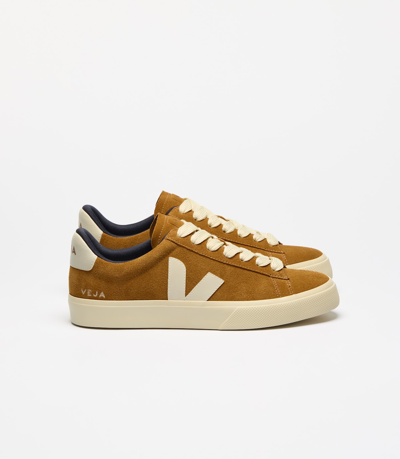 VEJA Campo Bold Sneakers aus Wildleder – Braun (CP0320524A)