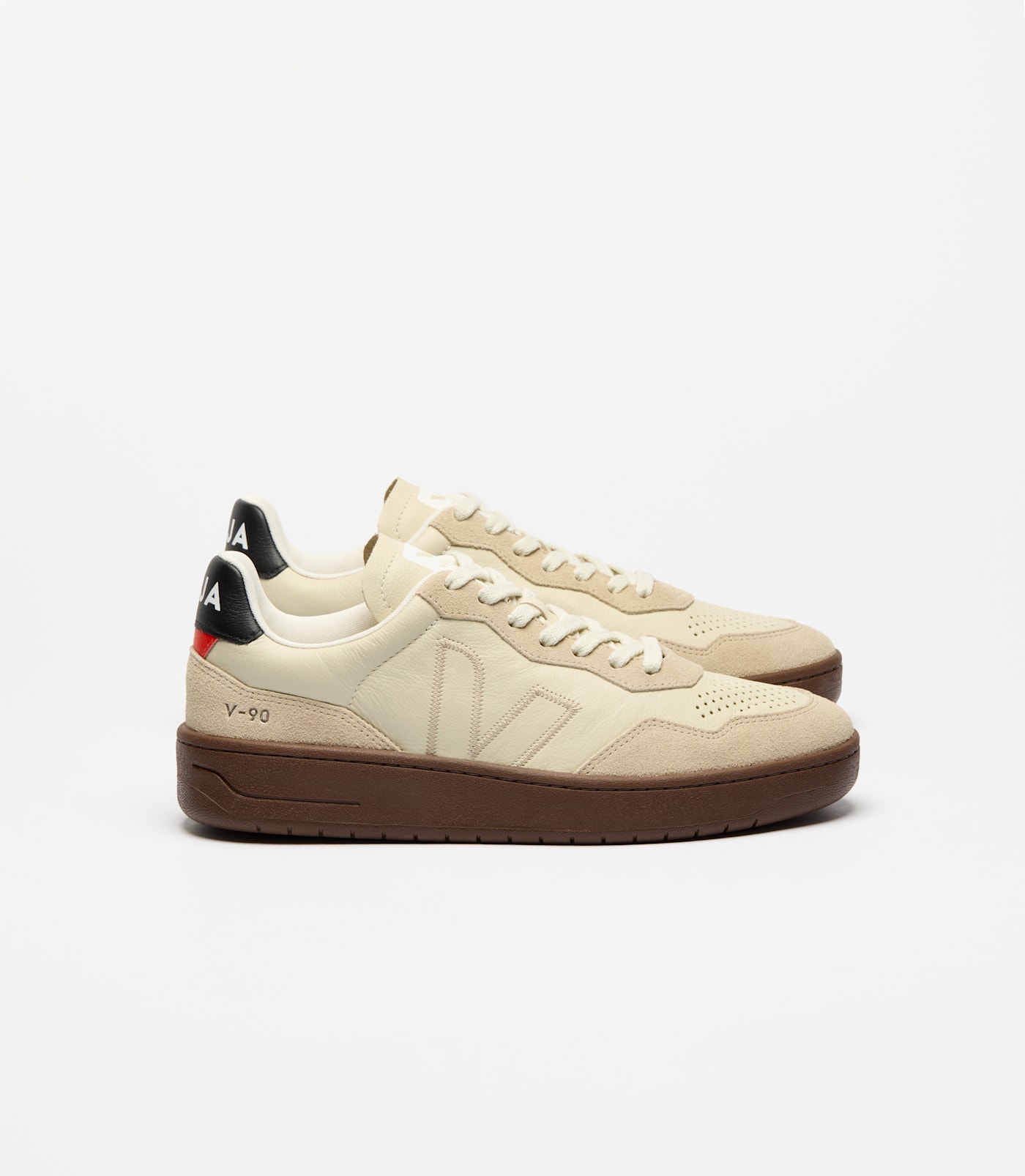 VEJA V-90 Sneakers aus Wildleder – Nude (VZ2020751)