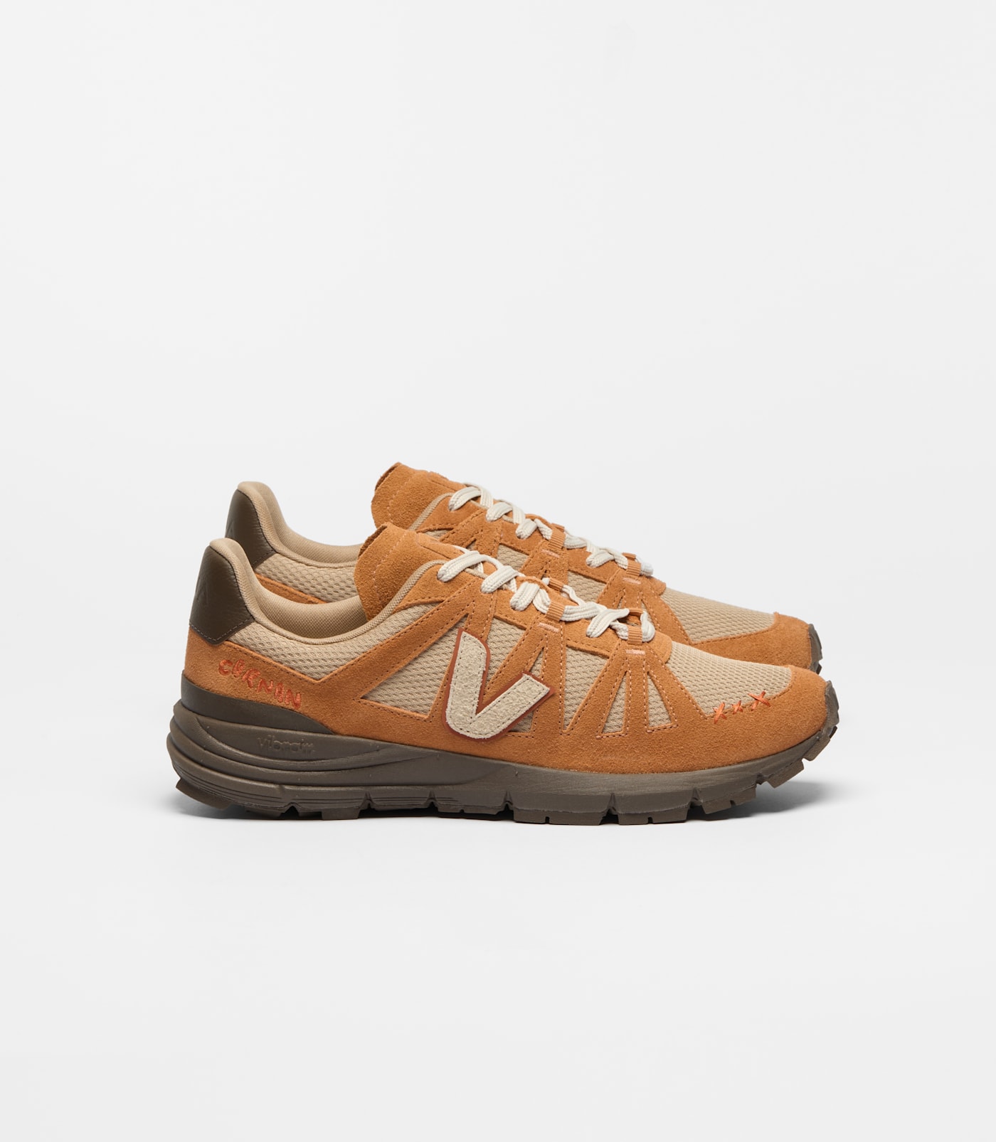 Veja Campo Oranje (AL1821680B)
