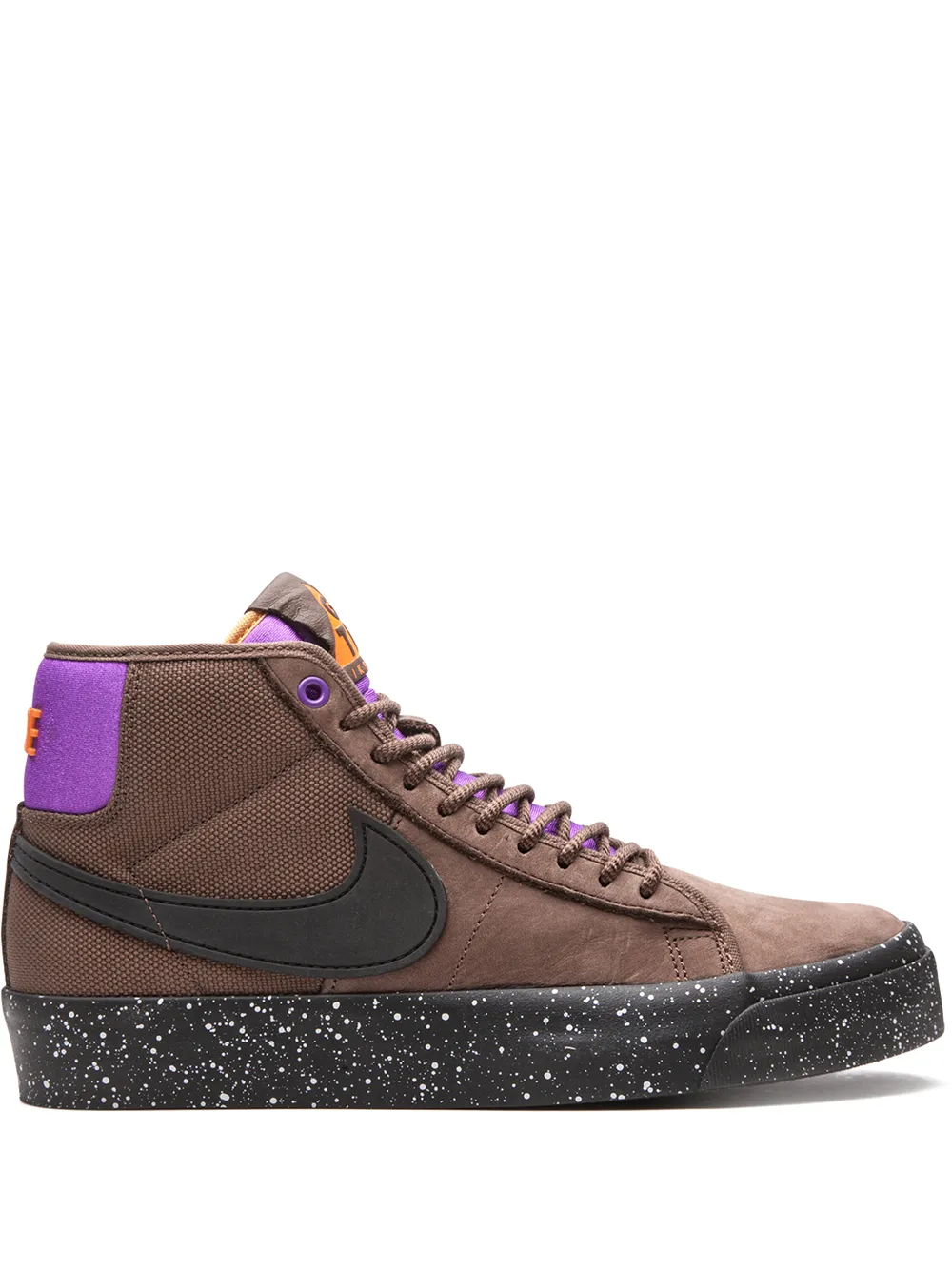 Nike ‘SB Zoom Blazer Mid’ Sneakers – Braun (DC0615)