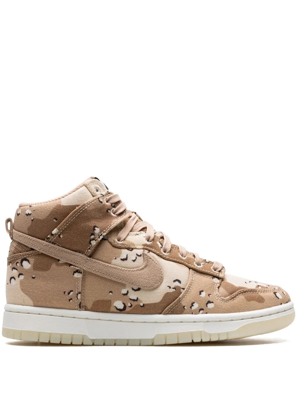 Nike Dunk High Sneakers mit Camouflage-Print – Nude (DX2314)